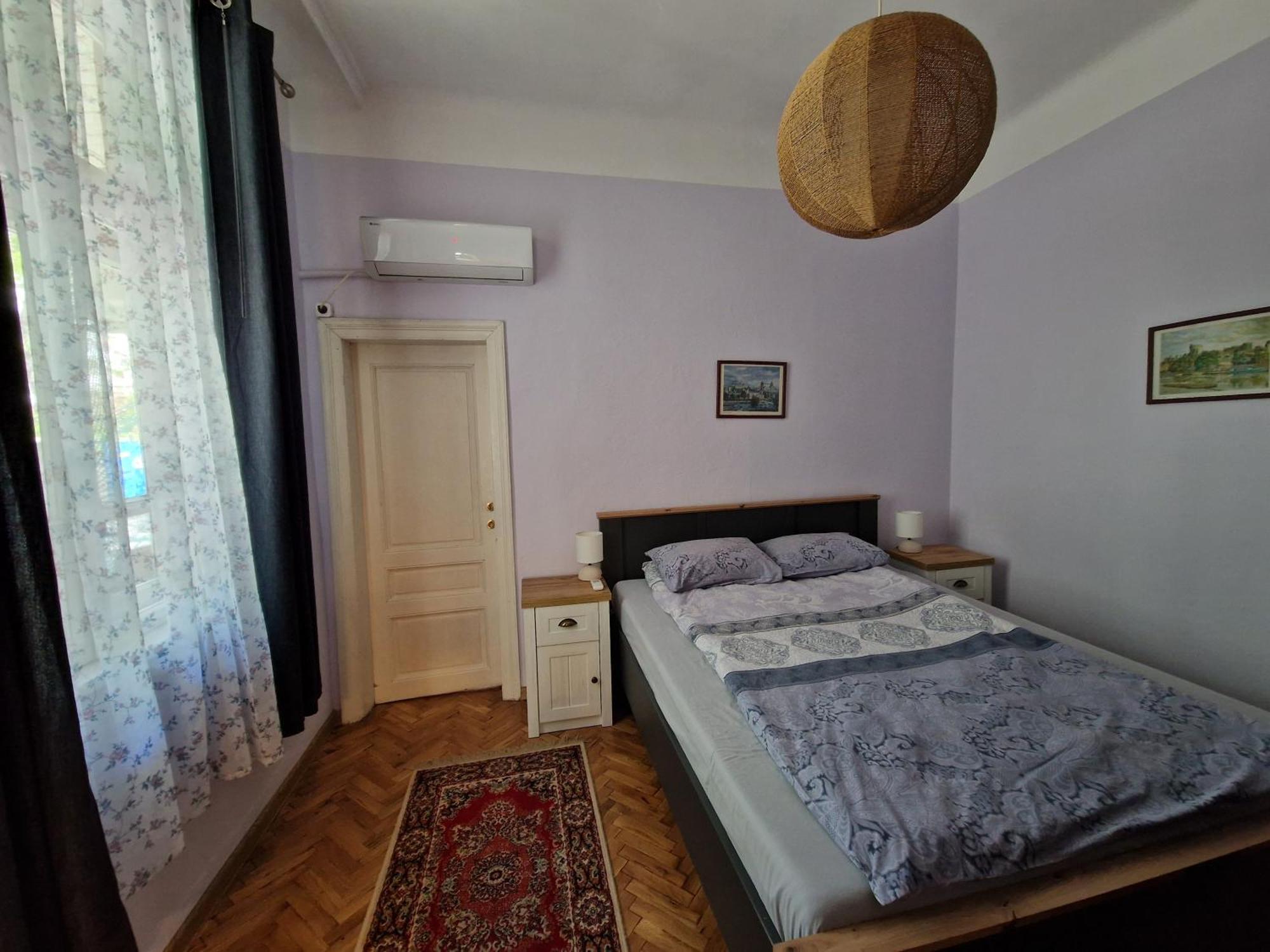 Етаж от къща с двор Apartment Бургас Екстериор снимка