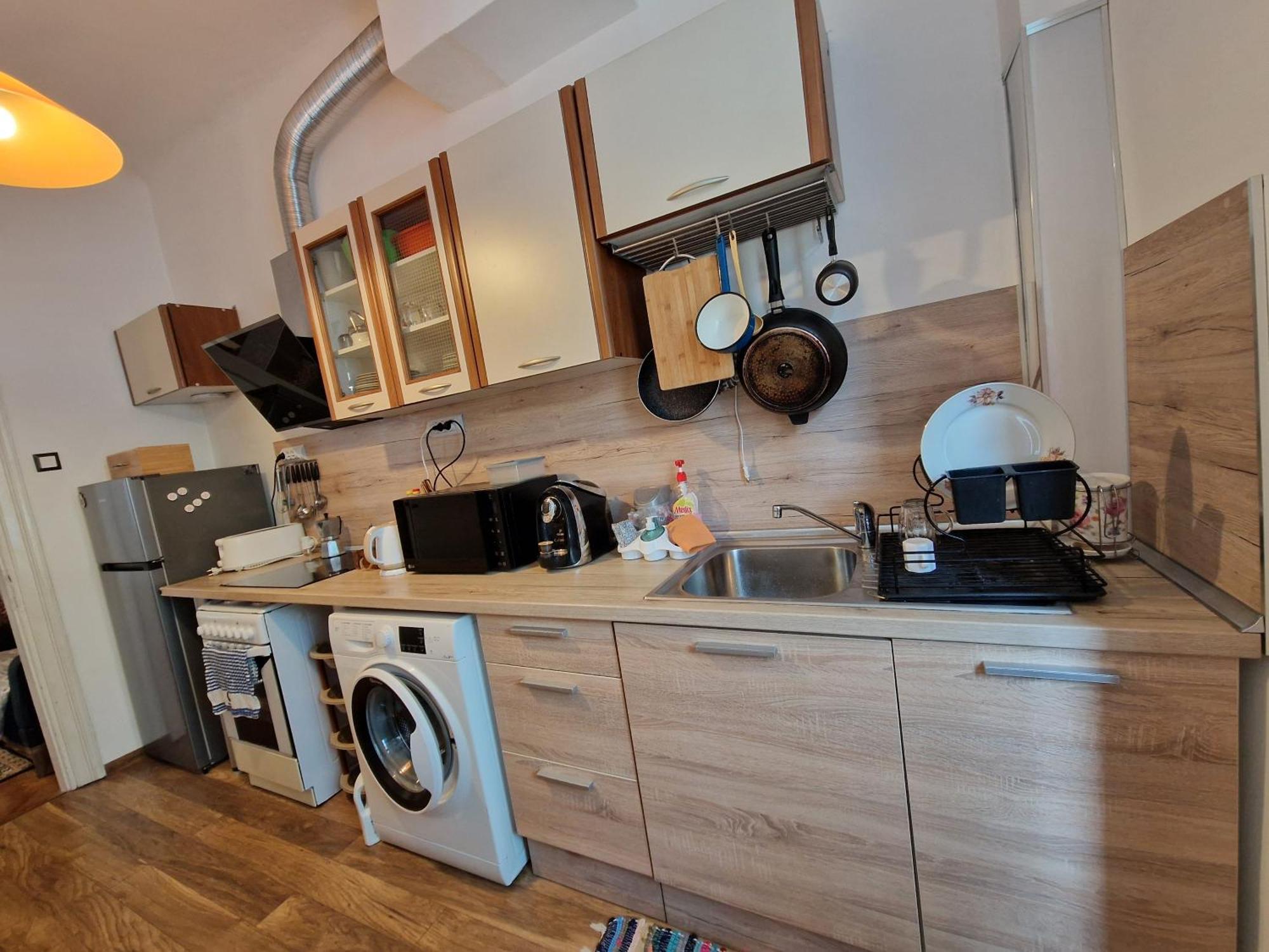 Етаж от къща с двор Apartment Бургас Екстериор снимка
