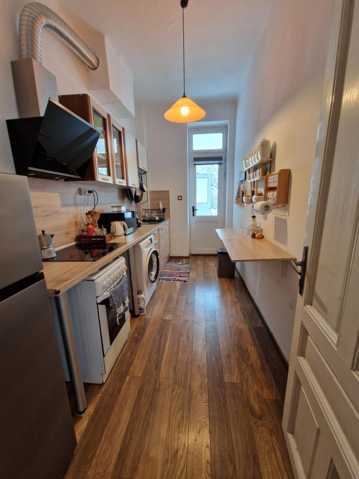 Етаж от къща с двор Apartment Бургас Екстериор снимка